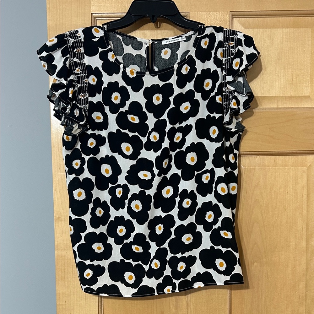 Staccato Black and White Floral Blouse